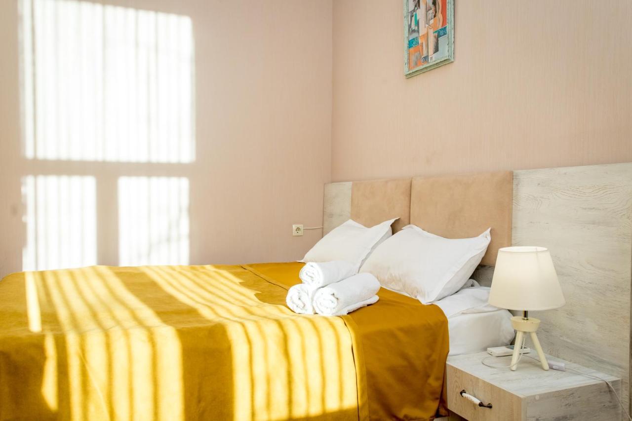 Hb Apartments Mari Brose Tbilisi Buitenkant foto
