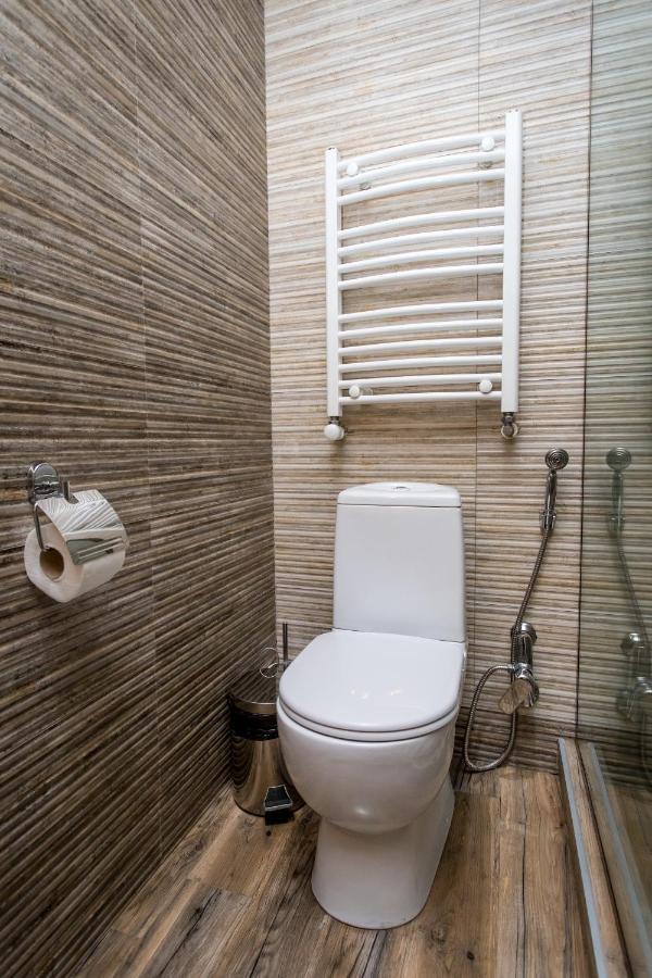 Hb Apartments Mari Brose Tbilisi Buitenkant foto