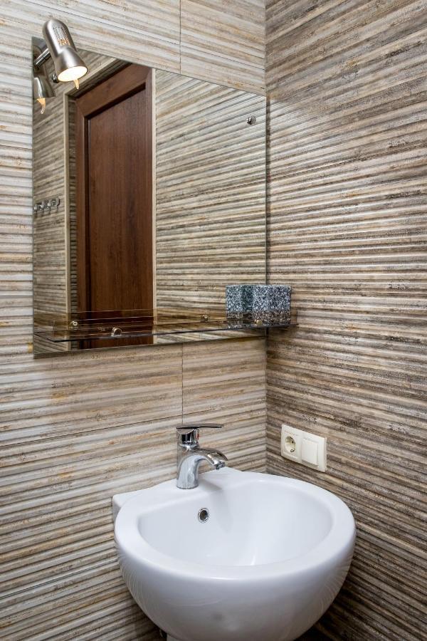 Hb Apartments Mari Brose Tbilisi Buitenkant foto
